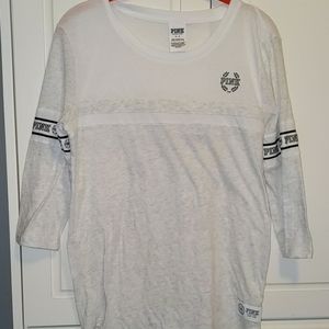 3 quarter sleeve Victoria's secret PINK t-shirt